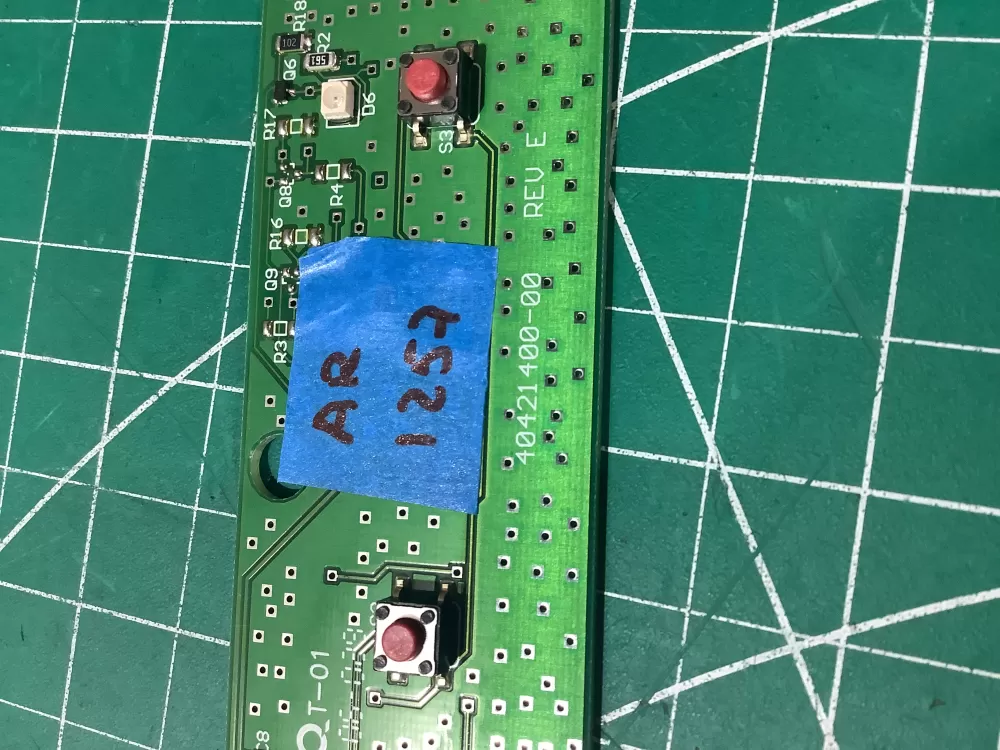 Whirlpool 40421400-00 Refrigerator Control Board Ice Dispenser AZ195399 | AR1257