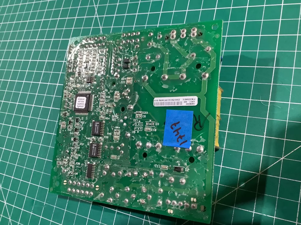 2223443 Whirlpool Refrigerator Control Board - Part # 2223443 AZ140467 | NR1747