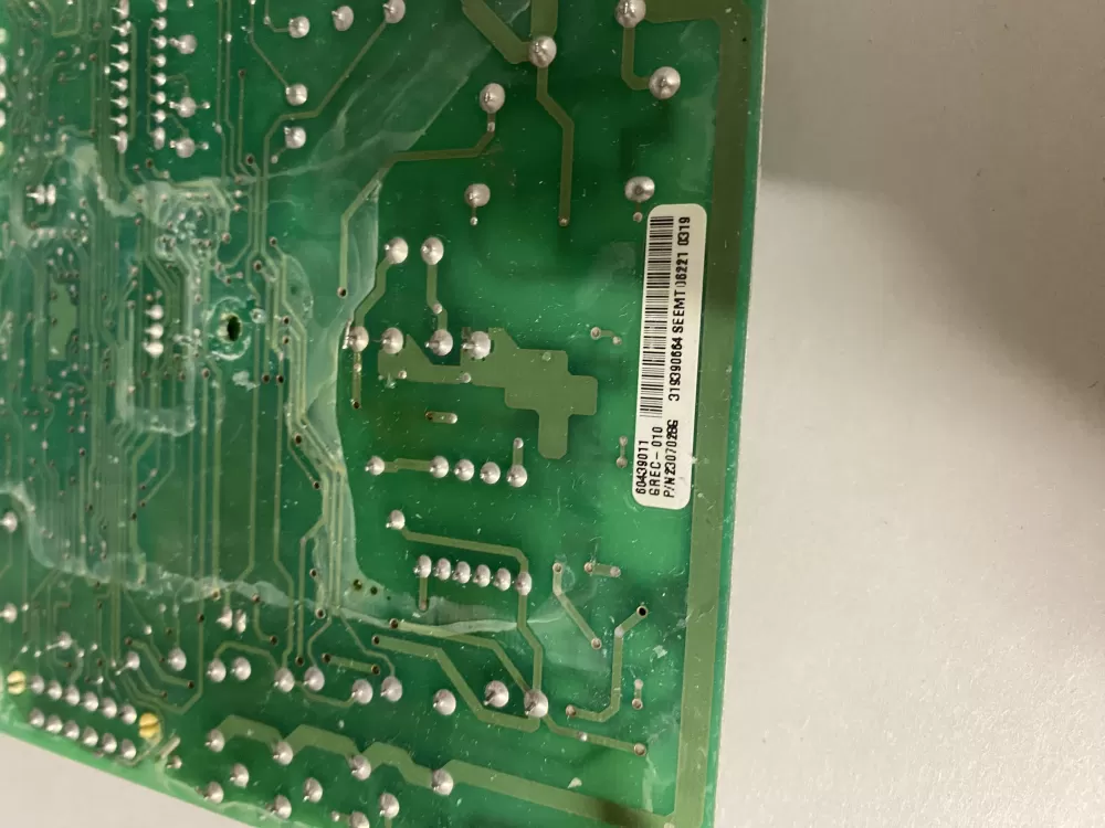 Whirlpool 2307028G Refrigerator Control Board AZ230213 | BK1357