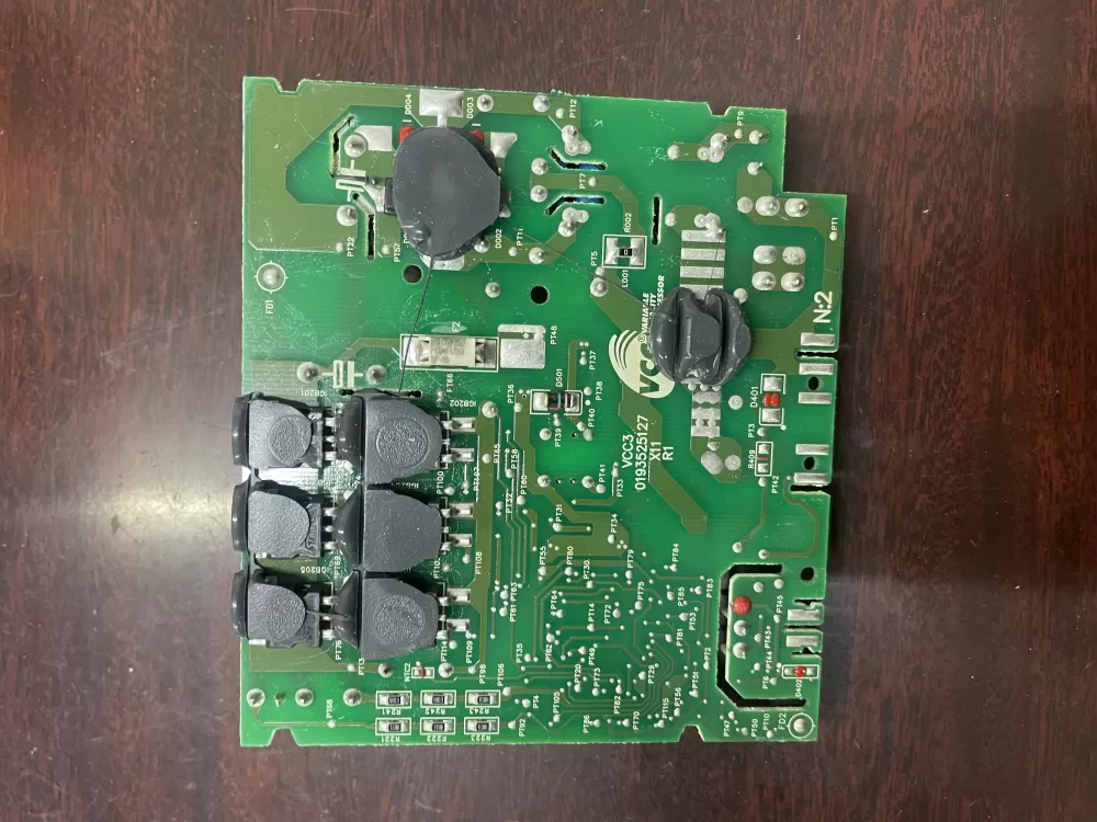 GE Whirlpool 19 52 Refrigerator Control Board Compressor Unit AZ33699 | KM1686