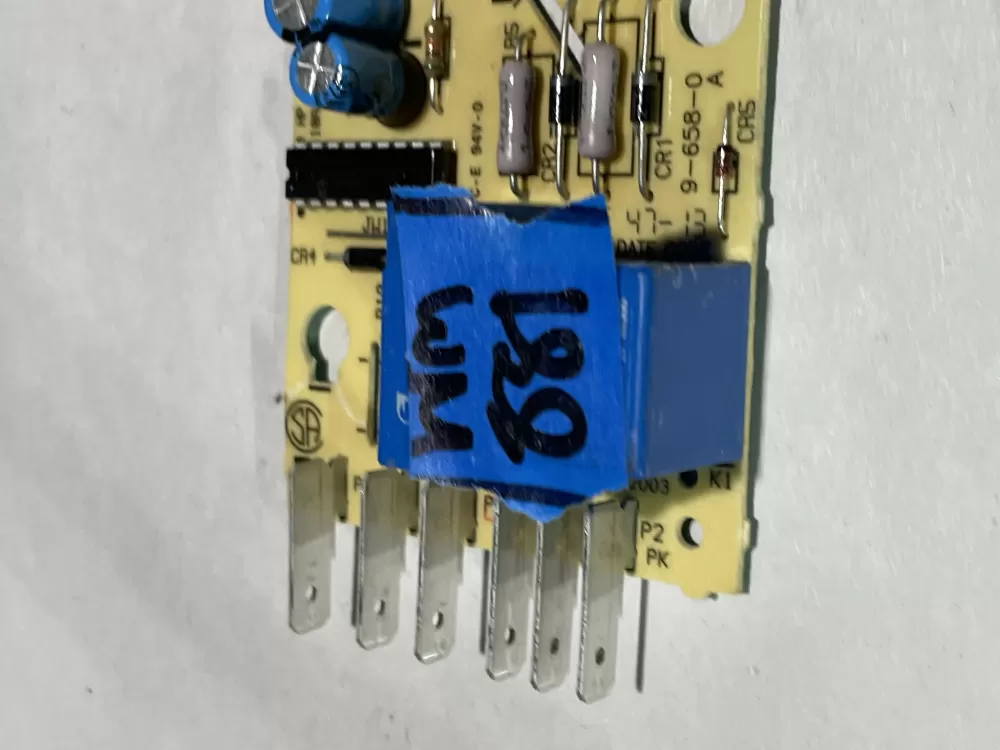 Whirlpool W10352689C Refrigerator Control Board AZ152247 | Wm881