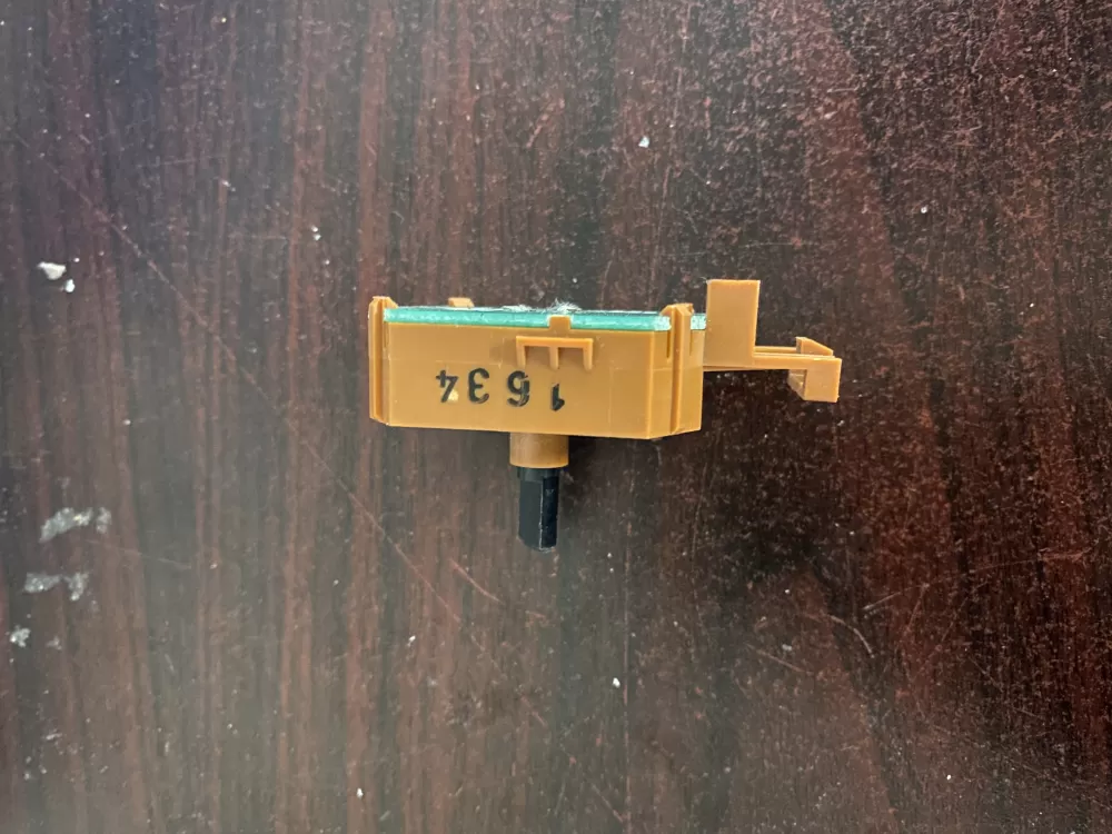  Frigidaire 137493300 Washer Control Board Selector Switch AZ32602 | BK1680