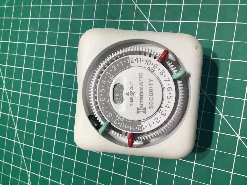Intermatic Time-All Appliance Lamp 24Hr Automatic Timer Model AZ150511 | AR197