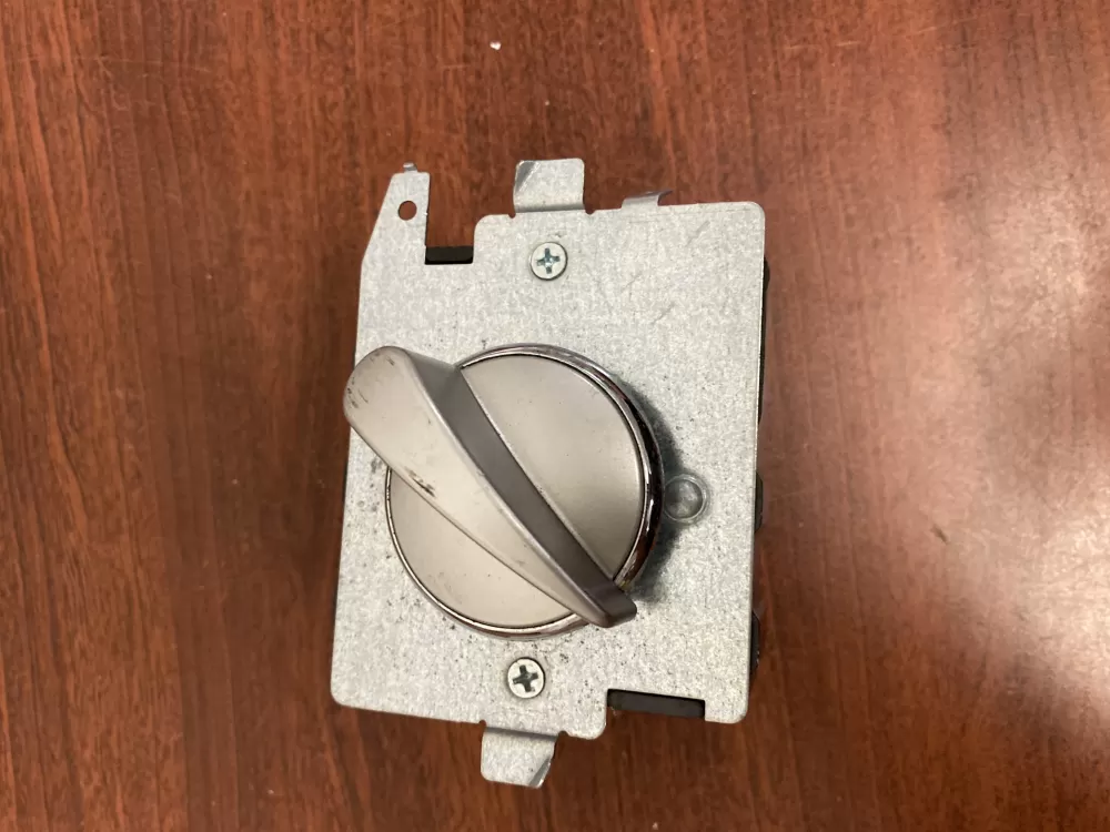 GE 572D520P036 WE4M370 Dryer Timer AZ38486 | BK669