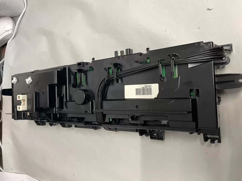 Bosch 00674496  0000539932  101890452629932  9000589093 Washer Main Control Board
