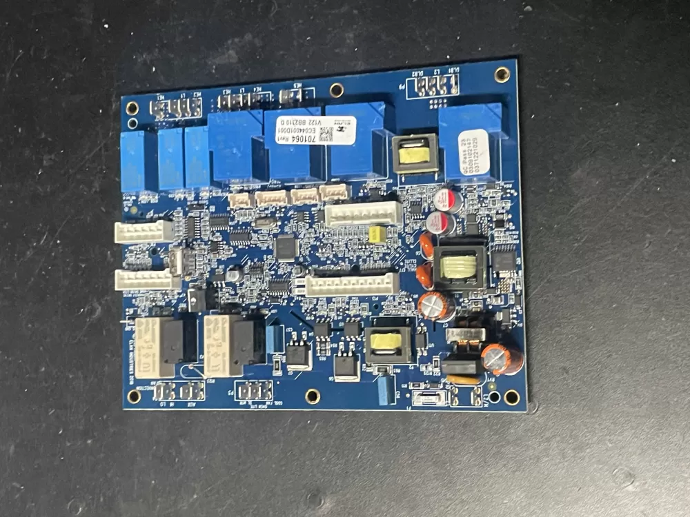  701064  EC04400AD001 Elan Industries Control Circuit Board