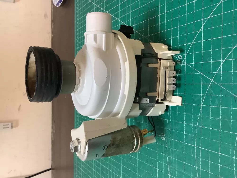 Bosch 243993 Dishwasher Main Water Pump Motor AZ226868 | SLA127