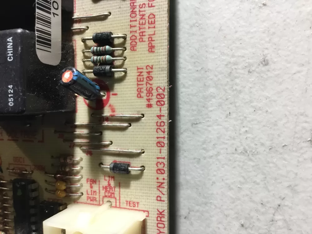 York Luxaire Coleman 031-01264-002 Furnace Control Circuit Board AZ44897 | NR853