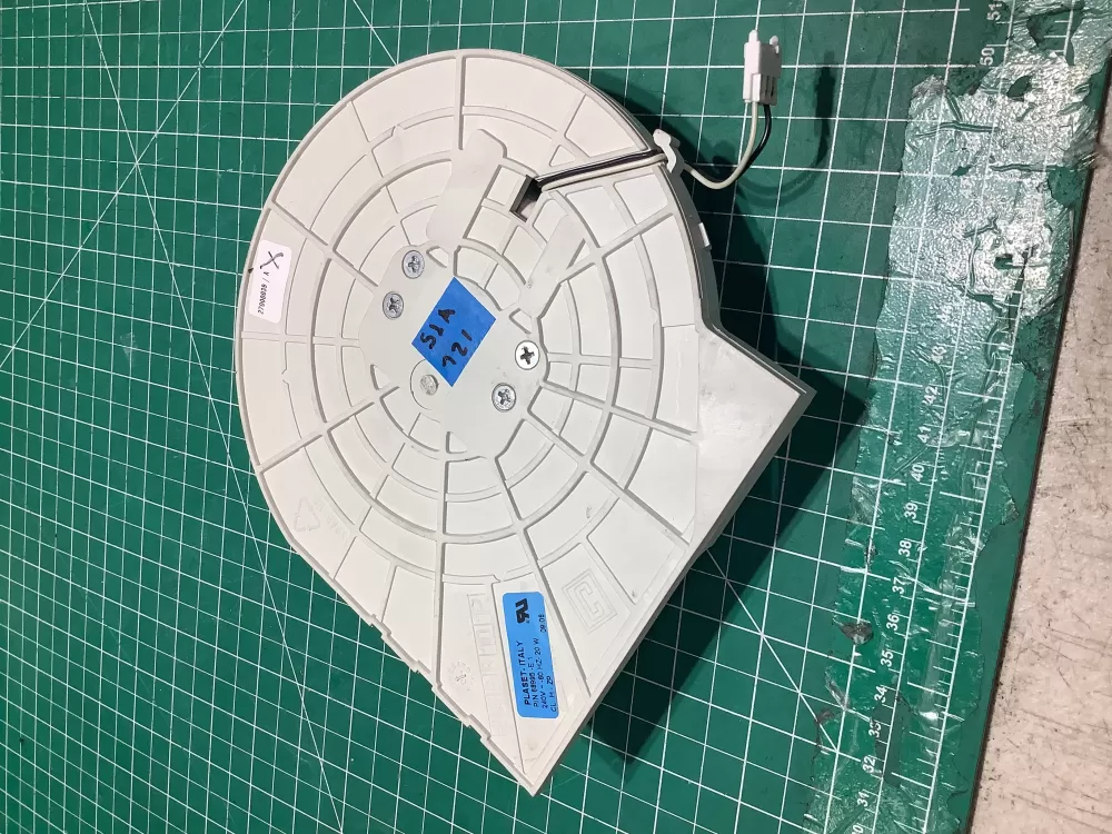 68995-E1 Fan