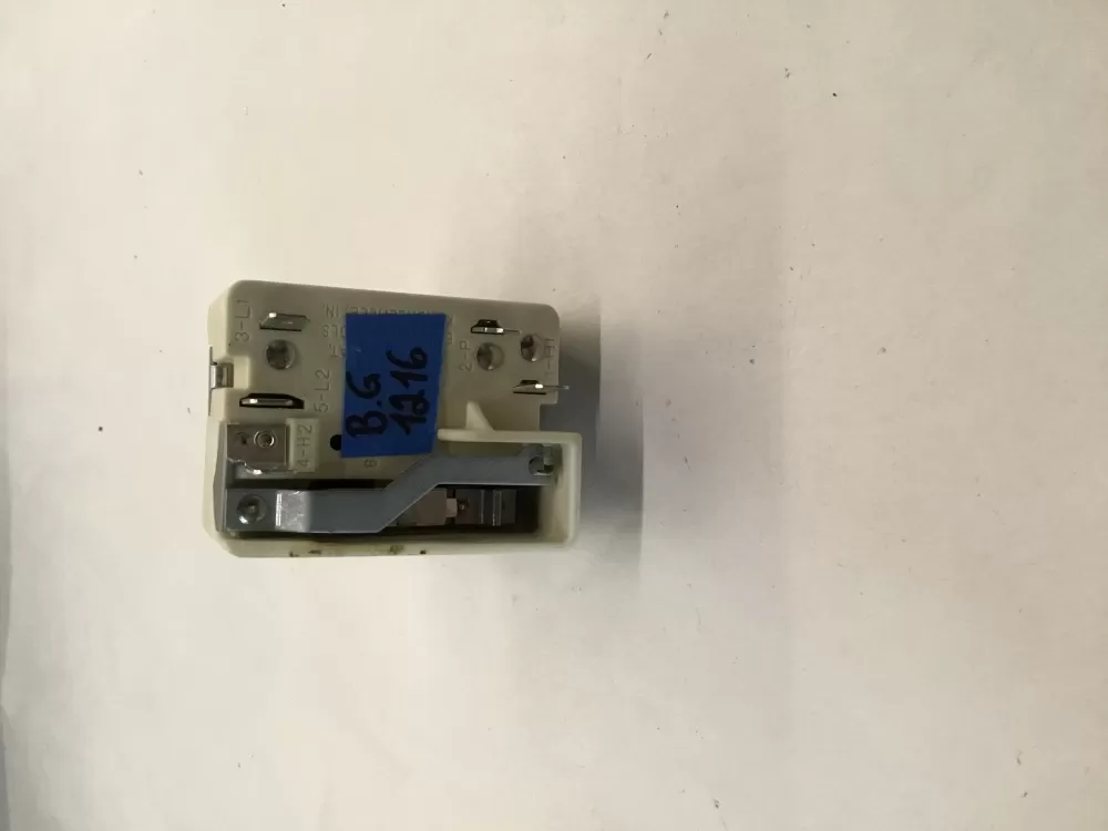 GE Maytag KS812641 Wb23k5027 Ctl046 Range Control Board Switch AZ99745 | BG1216