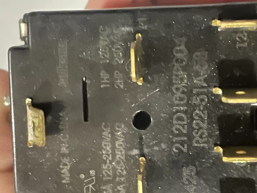 GE 212D1095P004 Dryer Start Switch AZ32595 | Wm250