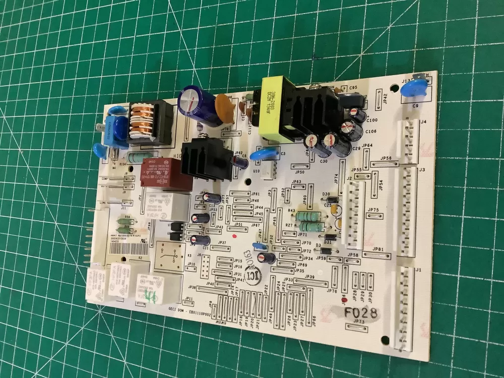 GE 200D6221G028 EBX1110P002 Refrigerator Control Board AZ208802 | NR945