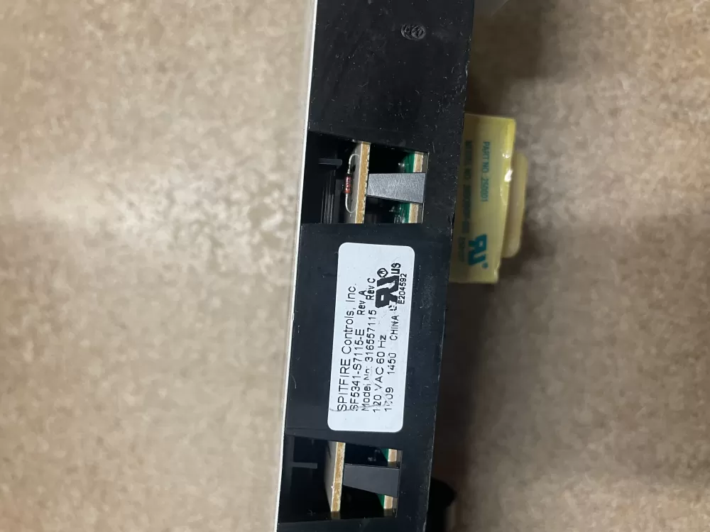 Frigidaire 316418200 316557100 316557115 Range Control Board AZ22219 | KM1658