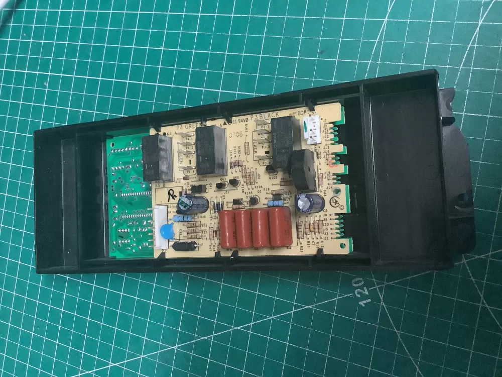Whirlpool  KitchenAid  Roper  Estate 8507P304-60 W10343472 W10769824 PS10067062 Range Control Board