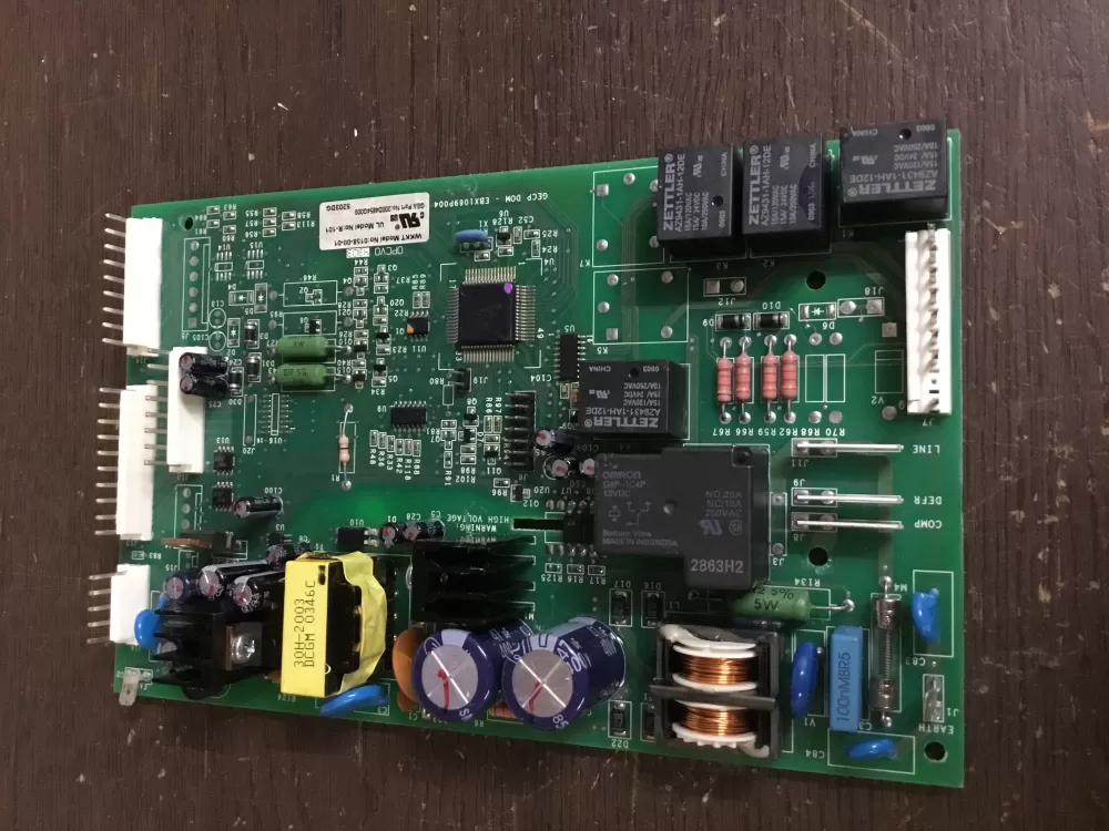 GE  Hotpoint 200D4854G009 EBX1069P004 Refrigerator Control Board