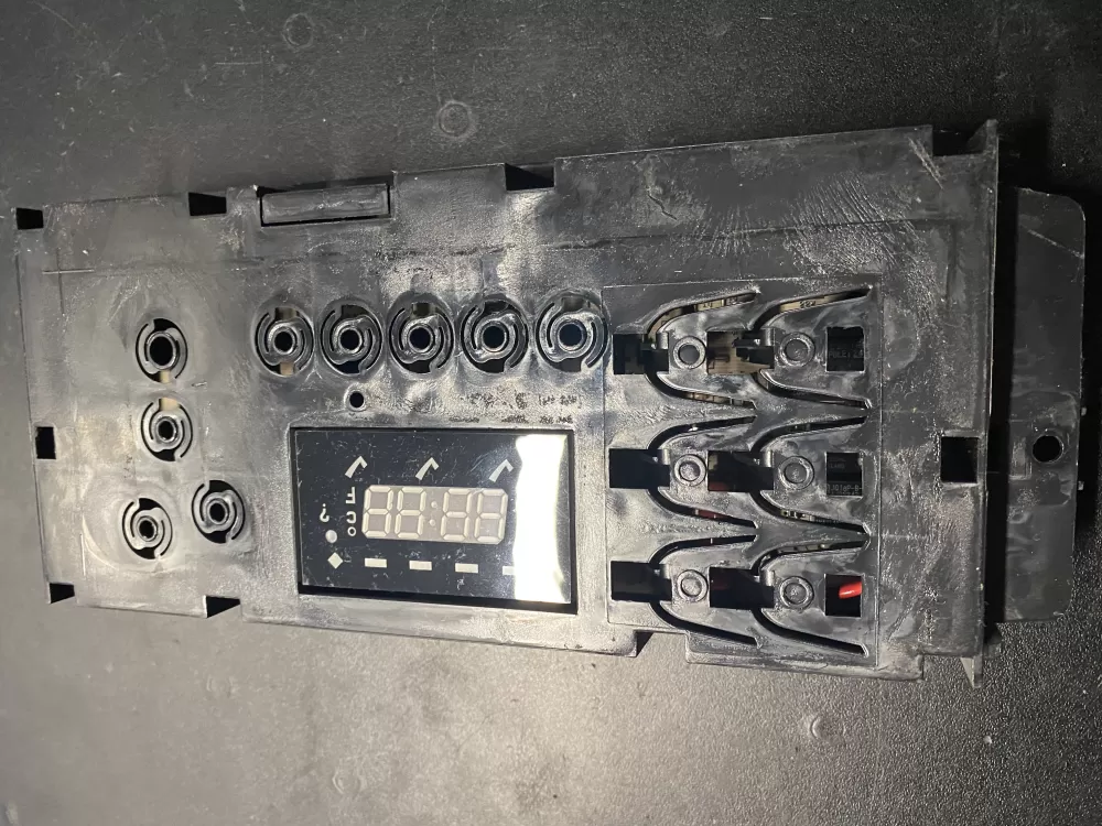 Whirlpool  Maytag  KitchenAid W10831410 W10114377 Range Control Board