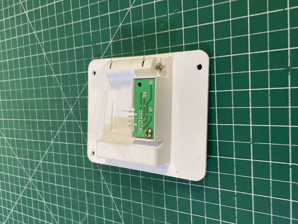 Whirlpool  Kenmore  Maytag  KitchenAid W10757851  AP5956767  W11629974  4389102  2198585  2198586  2220398  2220402  2255114  3452789  4388635  4389102R  PS10064583  TJ4389102R  W10193666  W10193840  W10290817 Refrigerator Ice Control Board