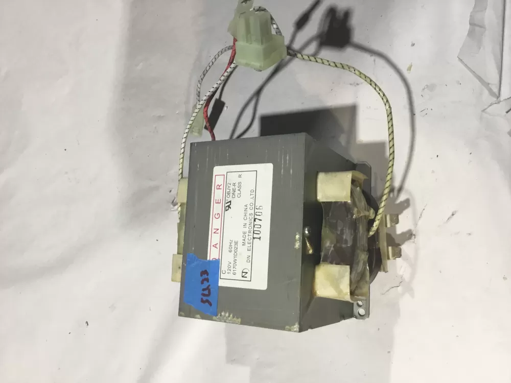 LG 6170W1D023E Microwave High Voltage Transformer AZ101697 | Sl133