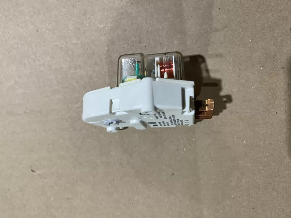 Frigidaire Kenmore AP2111929 12762 Refrigerator Defrost Timer AZ64265 | BK2089
