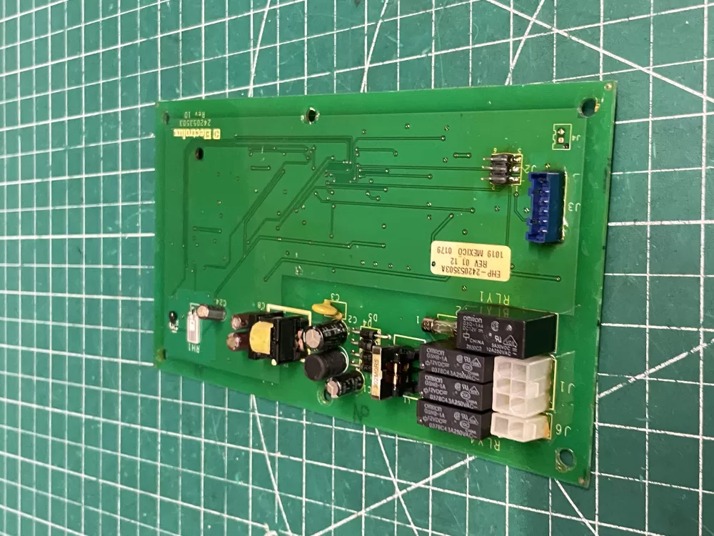 Frigidaire 242053503A  242053503  AP4567227  1793035  AH3408672  EA3408672  PS3408672  242053503B Refrigerator Control Board