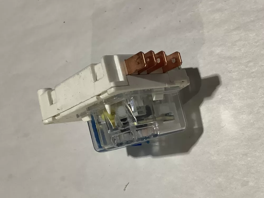 Frigidaire  Kenmore 241705101 Refrigerator Defrost Timer