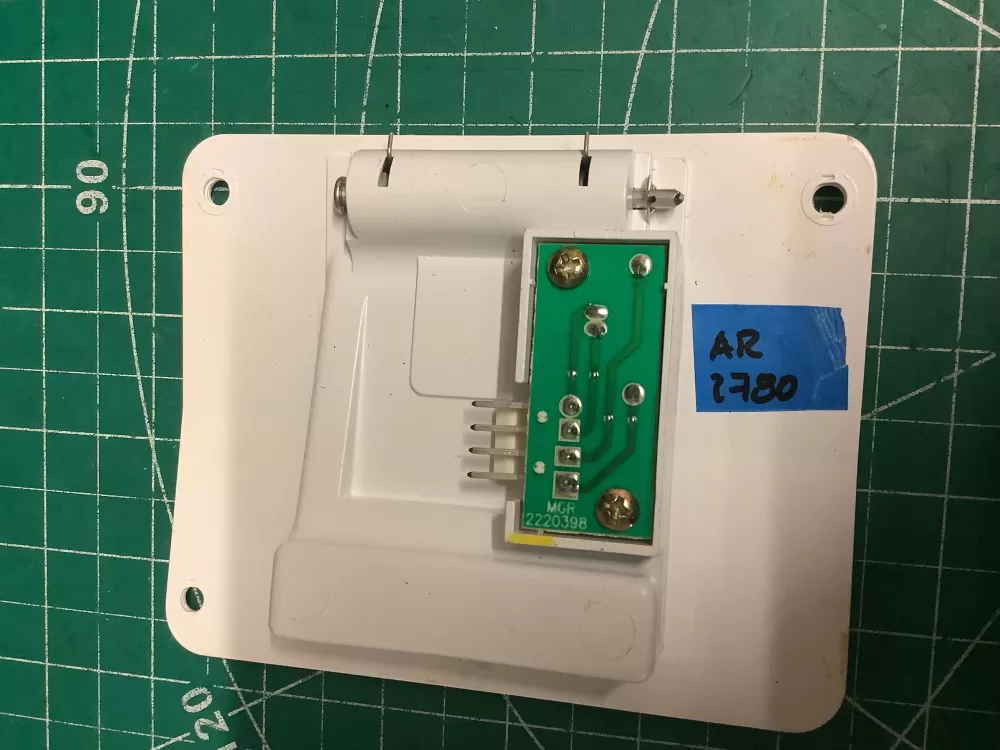 Whirlpool W10757851 4389102 Refrigerator Ice Control Board AZ199630 | AR2780