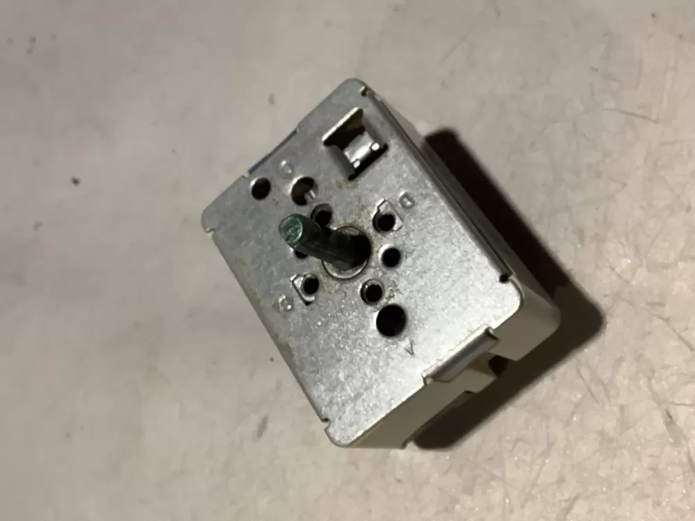 Maytag 7403P877-60 Range Infinite Switch Set Of 4 AZ127747 | Sl206