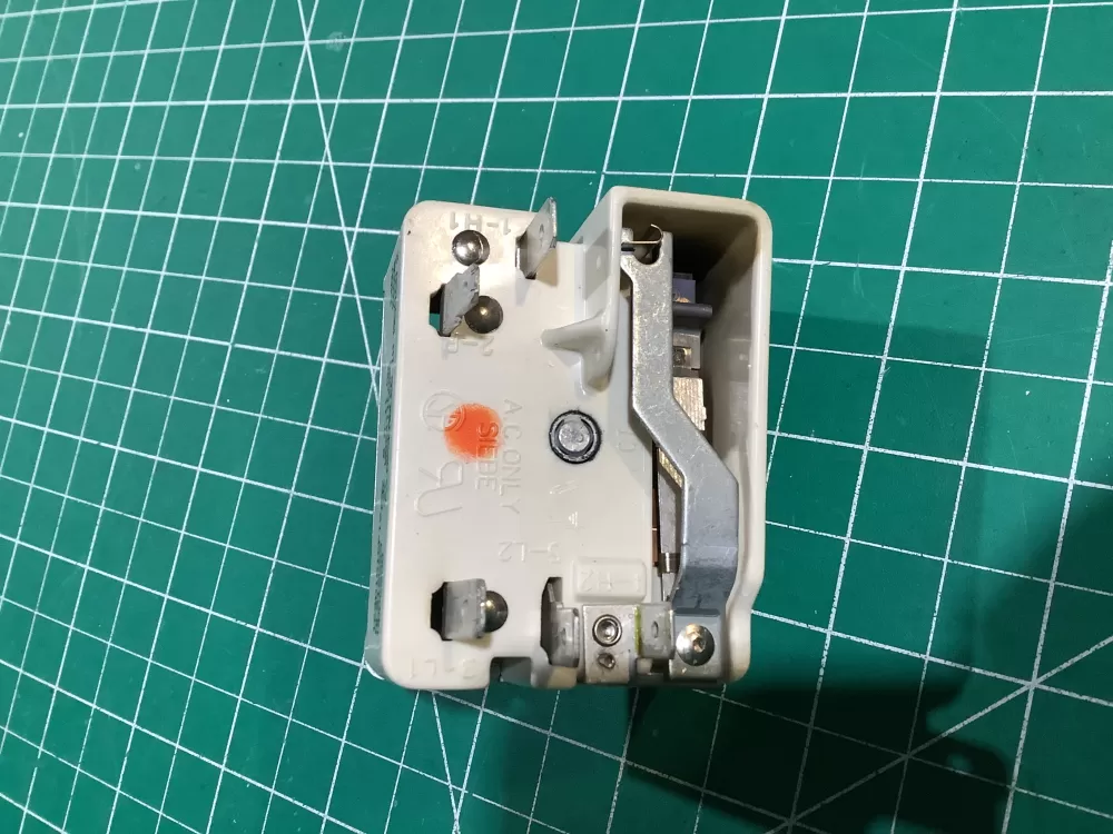 GE Range 164D1816P12 Infinite Burner Switch Control AZ143259 | SL168