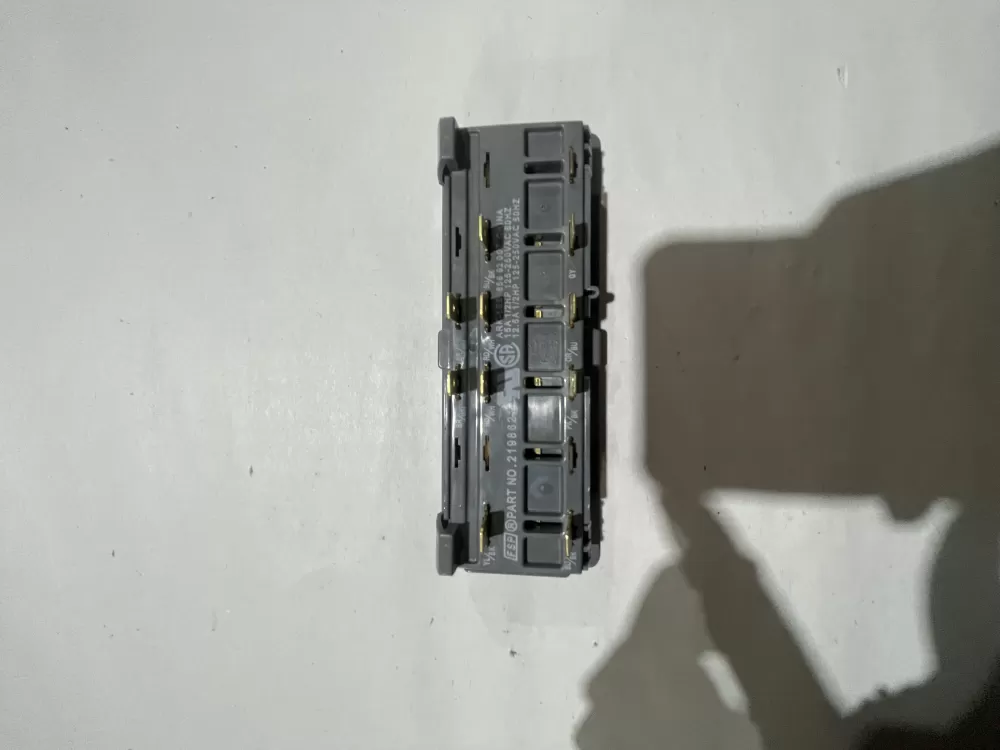 Whirlpool Maytag 2198621 Refrigerator Control Board Dispenser AZ186446 | KM733