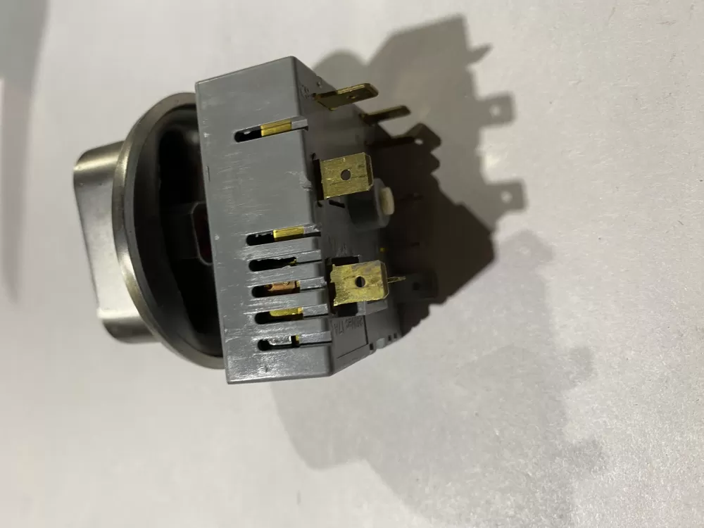Samsung PER001 03 Range Infinite Switch AZ141407 | BK1675