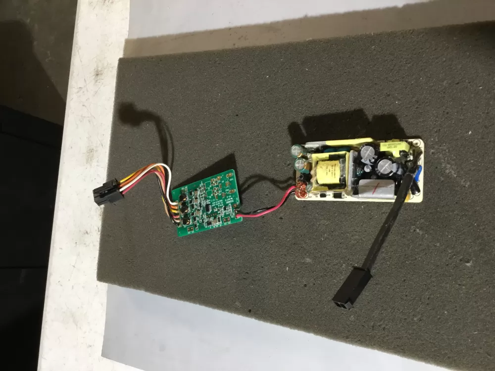 Whirlpool W10306786 Refrigerator Power LED Control Board AZ101465 | NR612