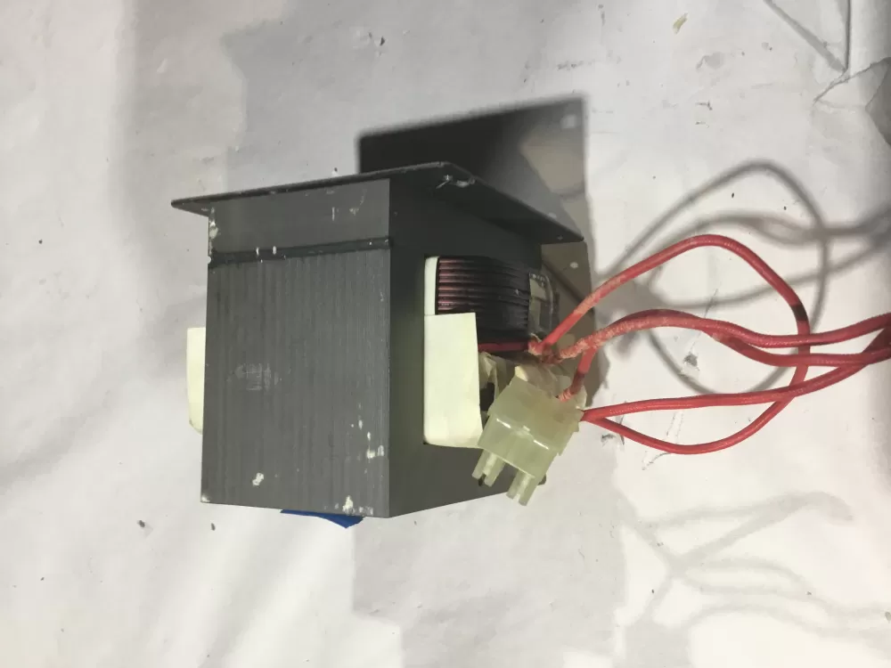 MD-101AMR-1 Microwave Transformer AZ101696 | Sl133