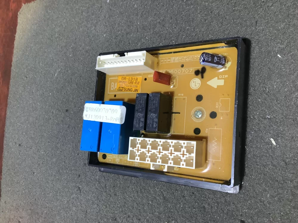 Kenmore LG EBR60070709 Refrigerator Control Board AZ125907 | NR2280