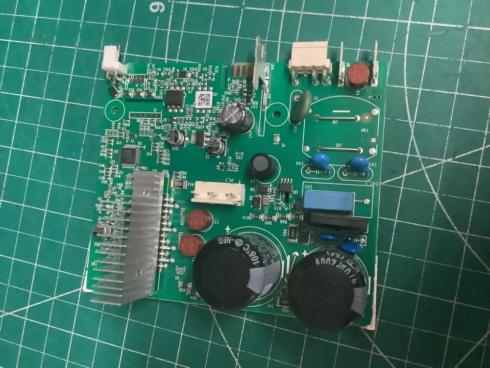 Samsung refrigerator main control board AZ197808 | AR125