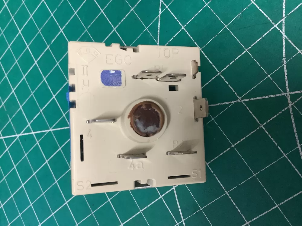 GE range infinite switch 376238200 AZ201505 | SL176