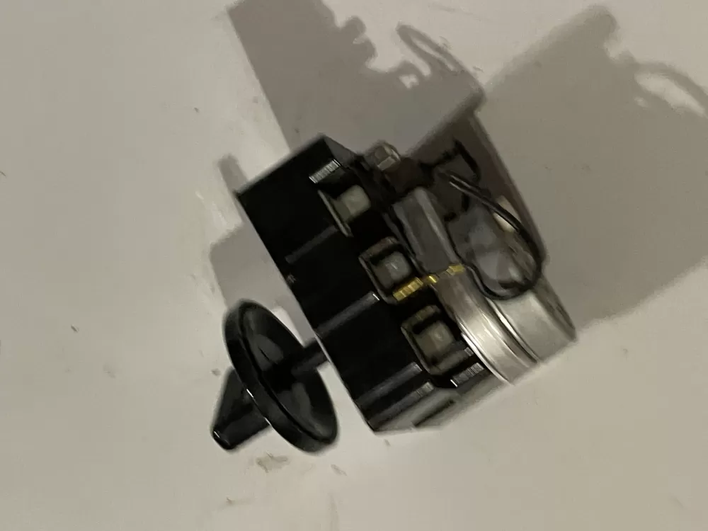 GE Frigidaire 131062300 a3 2 1 Dryer Pre owned Timer AZ31902 | Wm88