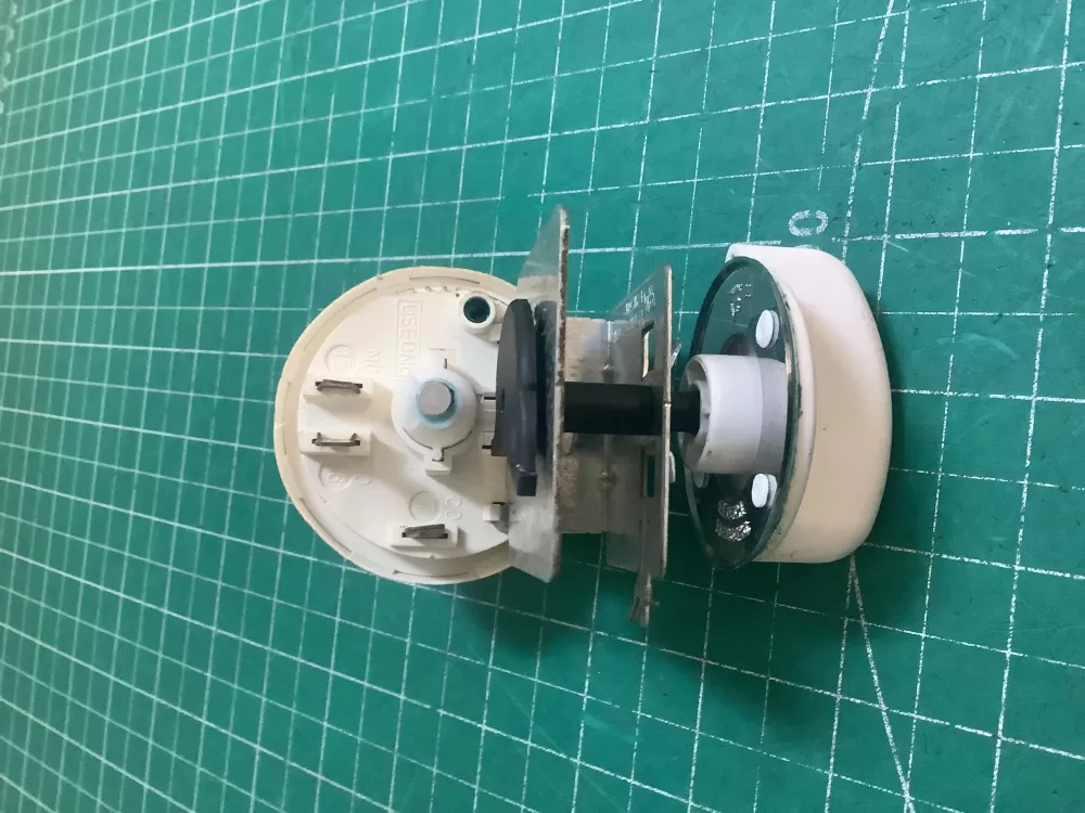 Whirlpool WH12X10076 Washer Pressure Switch AZ221286 | SLA70