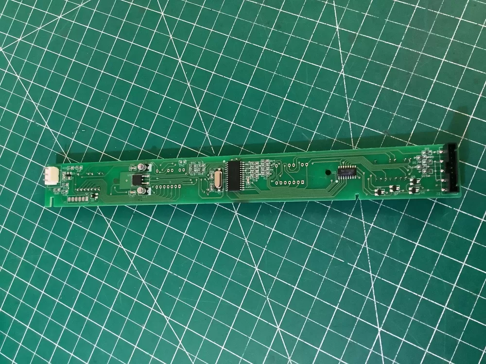 Maytag  KitchenAid  Jenn-Air  Admiral  Dacor  Kenmore WPW10207861  AP6017093  W10207861  12782203  12782203SP  12782205  12782205SP  1468995  67005397  67005400  8208269  PS11750388  MA7703782204-TH Refrigerator Control Board Temp Display