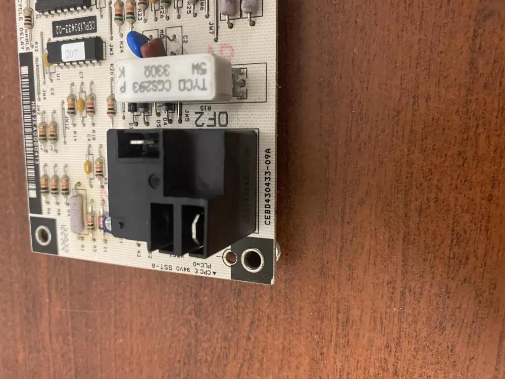 Carrier Bryant CEBD430433-09A Furnace Control Board AZ45070 | BK1766
