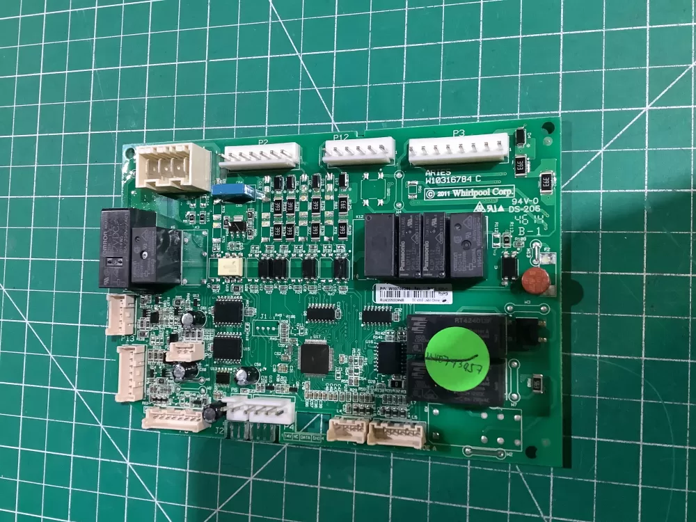 Whirlpool W10708285 Refrigerator Control Board AZ148812 | NR2490