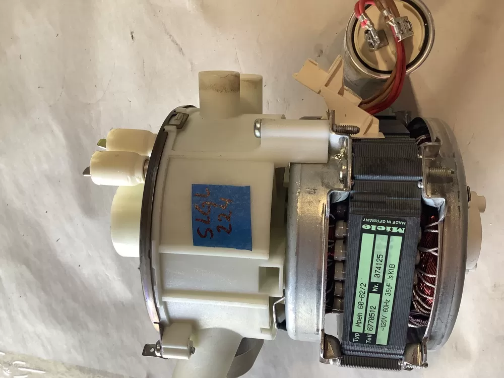 Miele 6770512 Dishwasher Circulation Pump Motor AZ150811 | SL224