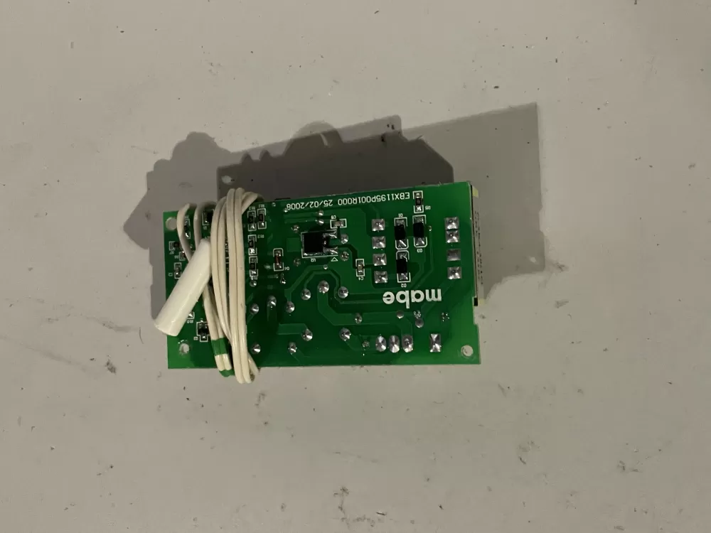 GE WR55X10837 EBX1195P001 Refrigerator Control Board AZ34621 | Wm17