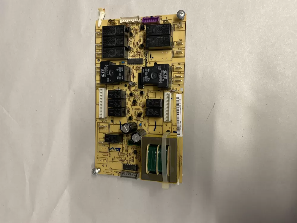 Frigidaire  Electrolux  Kenmore 316443939  AP5955346  316443939D  3513817  PS10064722 Oven Control Board