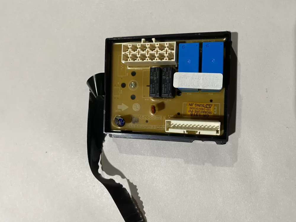 Kenmore LG EBR60070709 Refrigerator Control Board