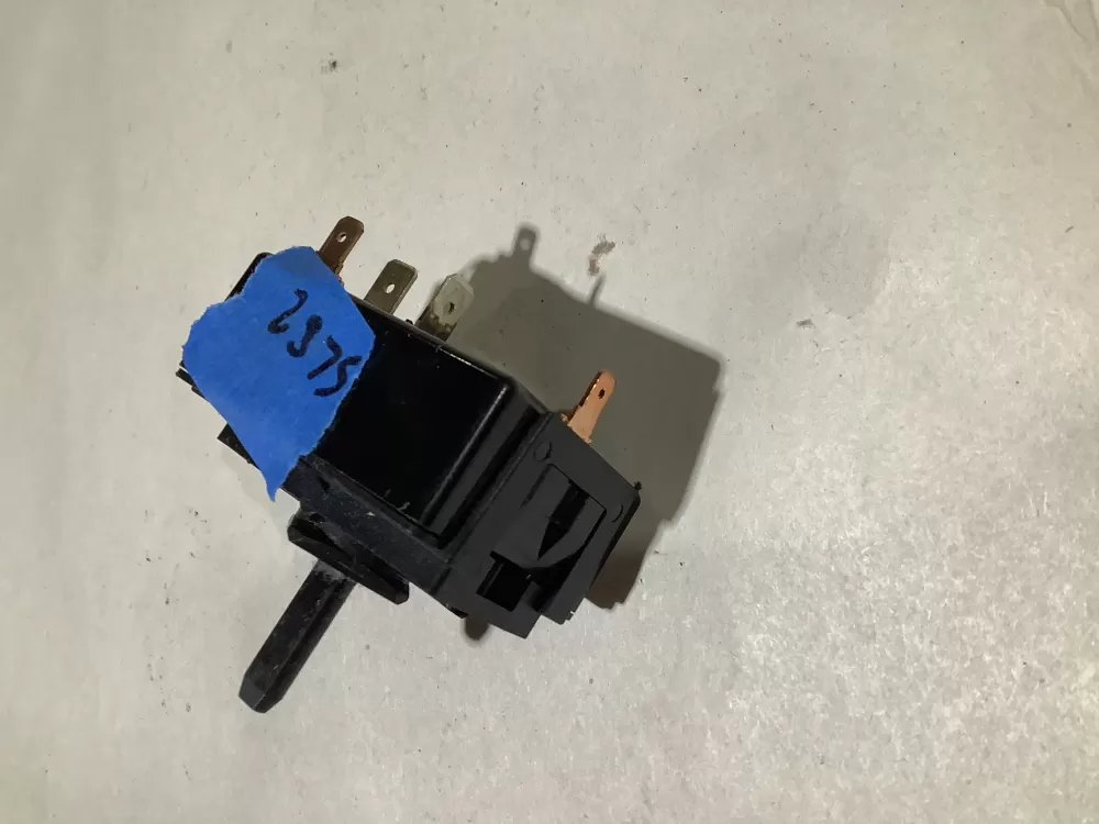 Maytag Whirlpool 8578352 Dryer Temperature Switch AZ103014 | Sl82