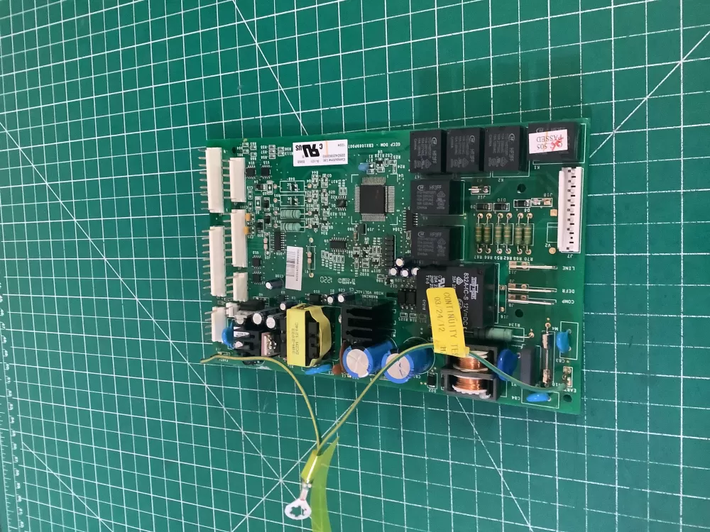 GE 225D4208G003 EBX1069P007 Refrigerator Control Board