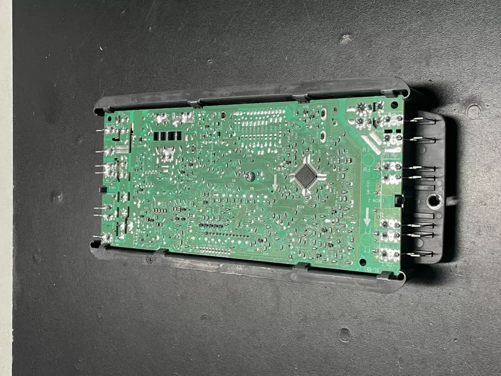 Whirlpool AP6261073 W10348616 W10734614 W10834015 W10887899 W11032181 WPW10348616 W11122557 PS12114372 Range Control Board