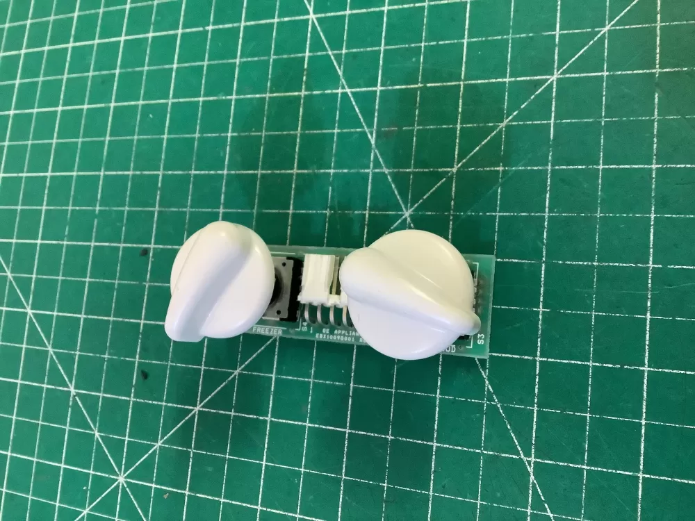 GE 197D2803G004 Refrigerator Control Board