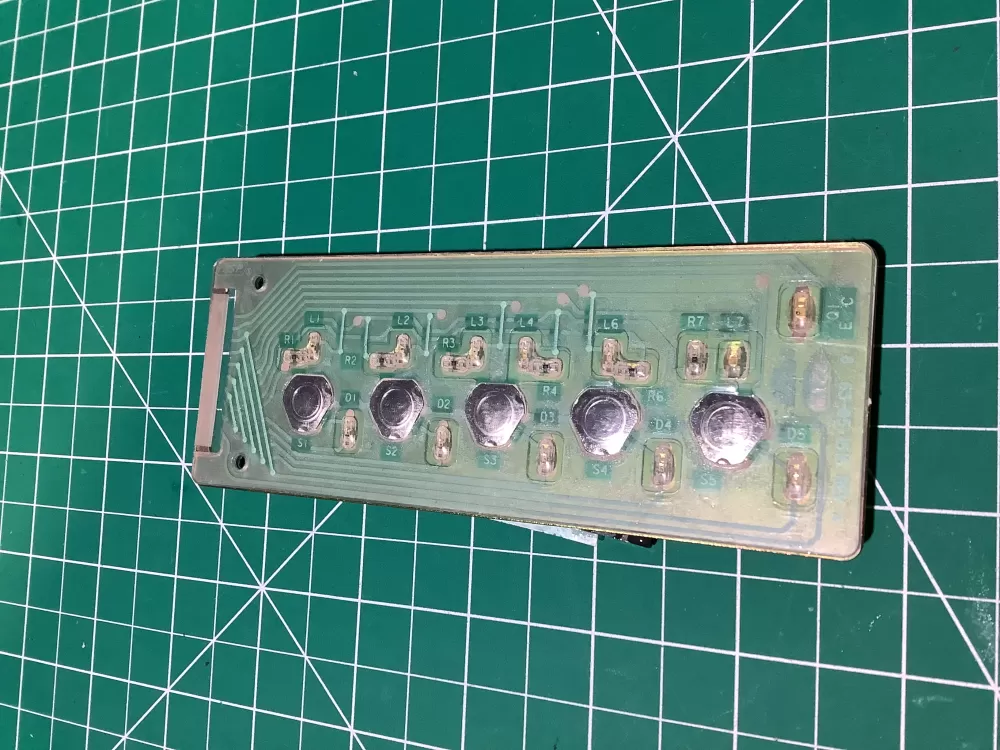 KitchenAid 2252039 2252039b Refrigerator Control Board Dispenser
