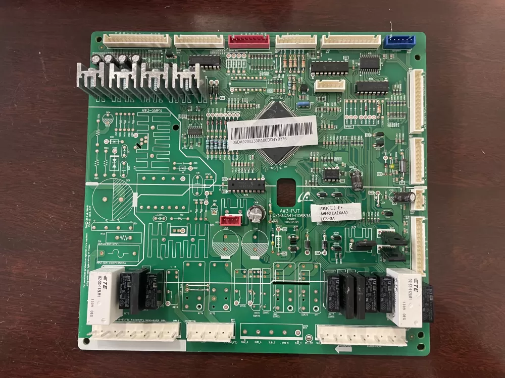 Samsung DA92-00233D Refrigerator Control Board AZ35769 | KM258
